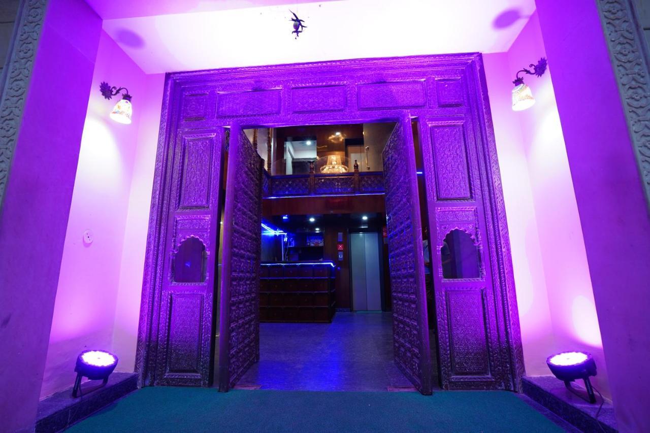 Hotel Jal Mahal Haveli Джапур Экстерьер фото