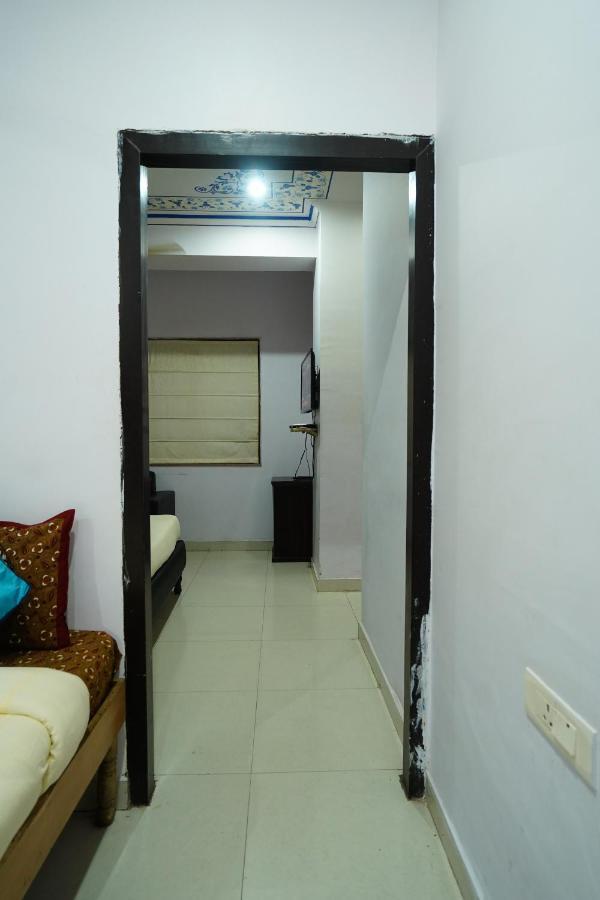 Hotel Jal Mahal Haveli Джапур Экстерьер фото